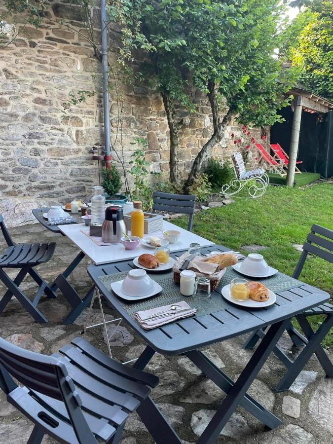 Hotel Le Couvent De Jouels Sauveterre-de-Rouergue Esterno foto